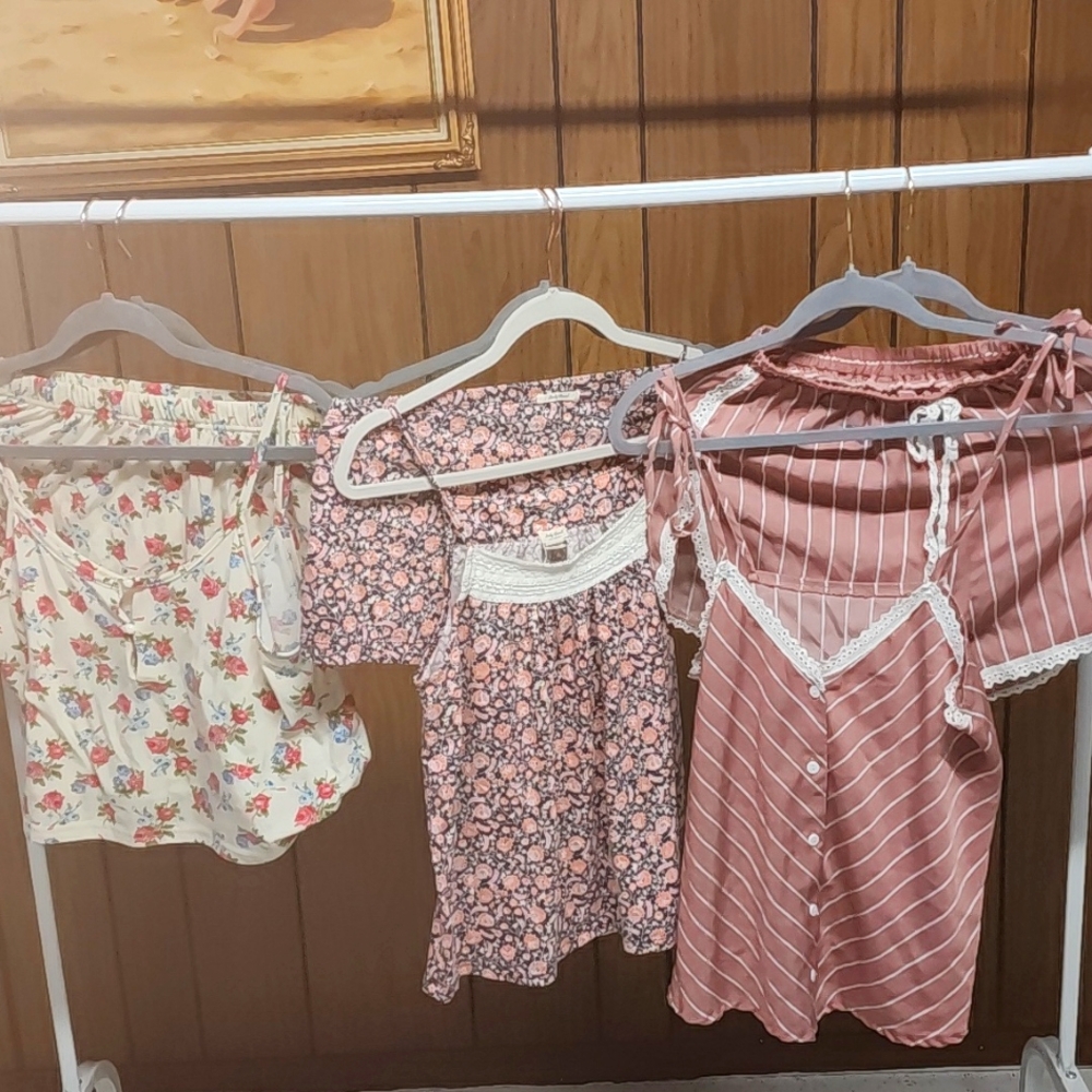 Lucky brand sz small sleep set ,2 boutique sleep sets sz s